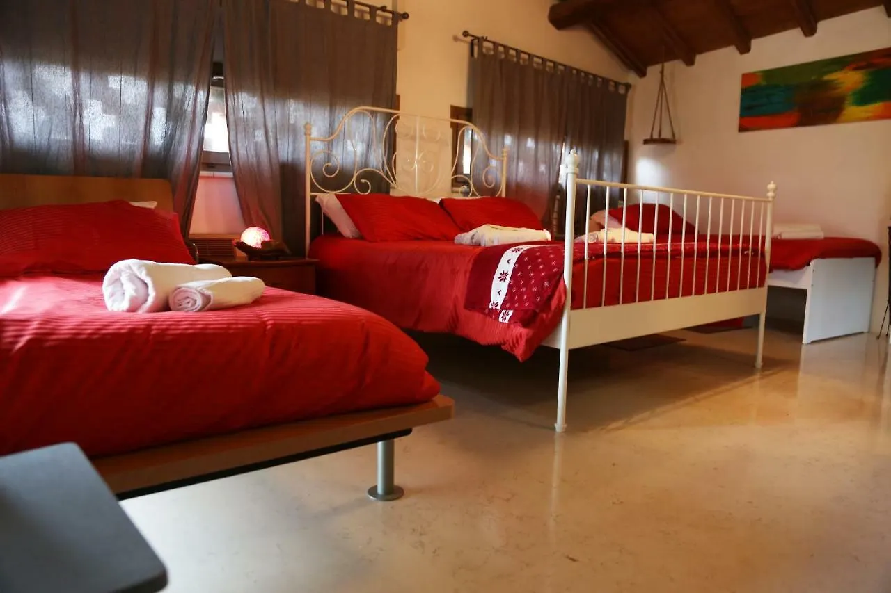 Bed and Breakfast Casale del Sole Garda Monzambano