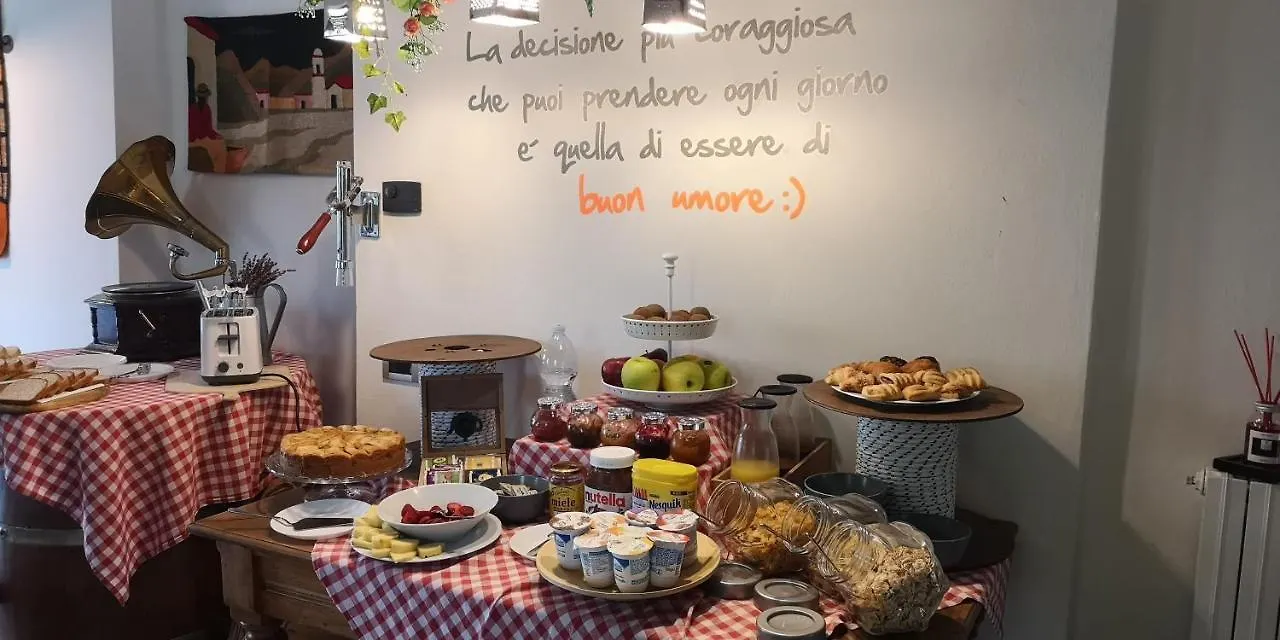 Bed and Breakfast Casale del Sole Garda Monzambano Bed & Breakfast